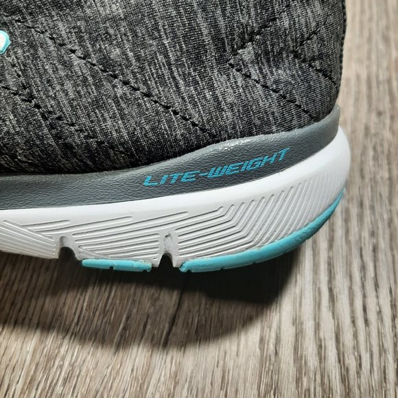 Sketchers Air-Cooled Memory Foam Size 7 - Picture 10 of 15